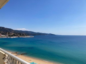Appartement en bord de mer avec Wi-Fi - Lavandou - FR-1-308-82